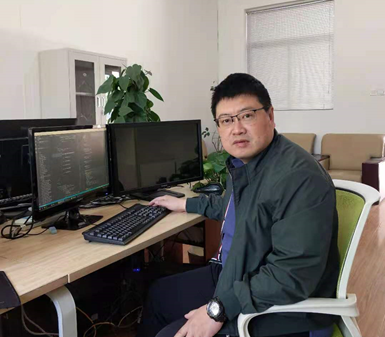 探尋智慧之光 第十五期“教授薦書”——《編程珠璣》與計(jì)算機(jī)軟件研發(fā)的奧秘